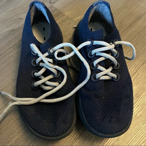AllBirds Tree Runners Blue Sneaker Shoes Men's US 9 EU 41 - Picture 1 of 10